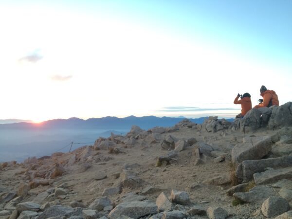 【速報2】木曽駒ヶ岳 夜明け前からの登頂とロープウェイでの下山