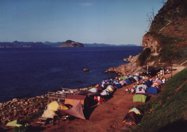 【隠岐島】中学生時代の写真、多分このキャンプのどこかを歩いていると…。