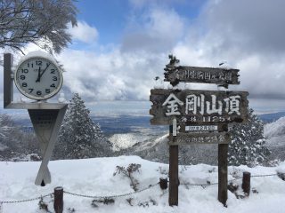 耐寒登山のメッカ「金剛山」へ～新春のボーイスカウト耐寒登山2017～